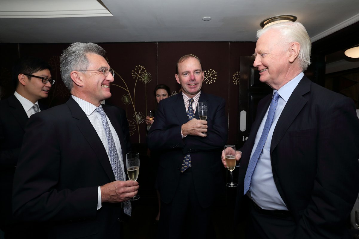 20121105 Trinity Dinner in HK with Sir Gregory Winter13